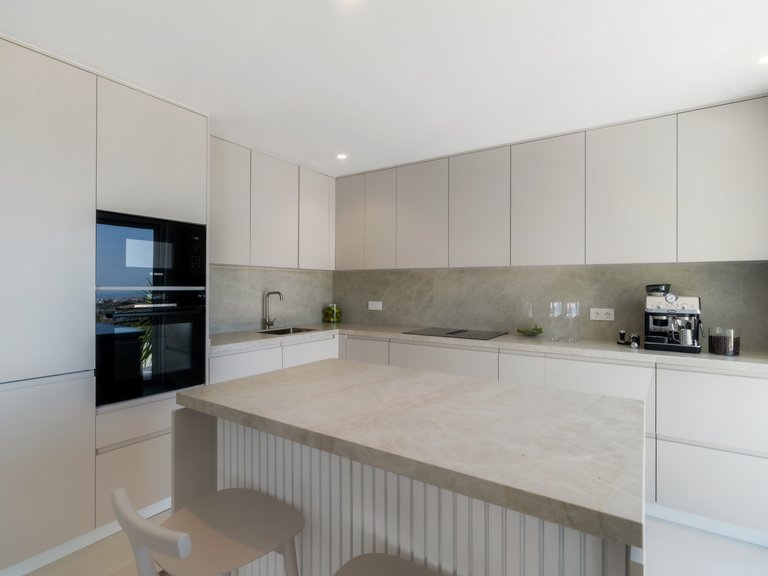 Apartment for Sale  in Benahavis, Malaga 9