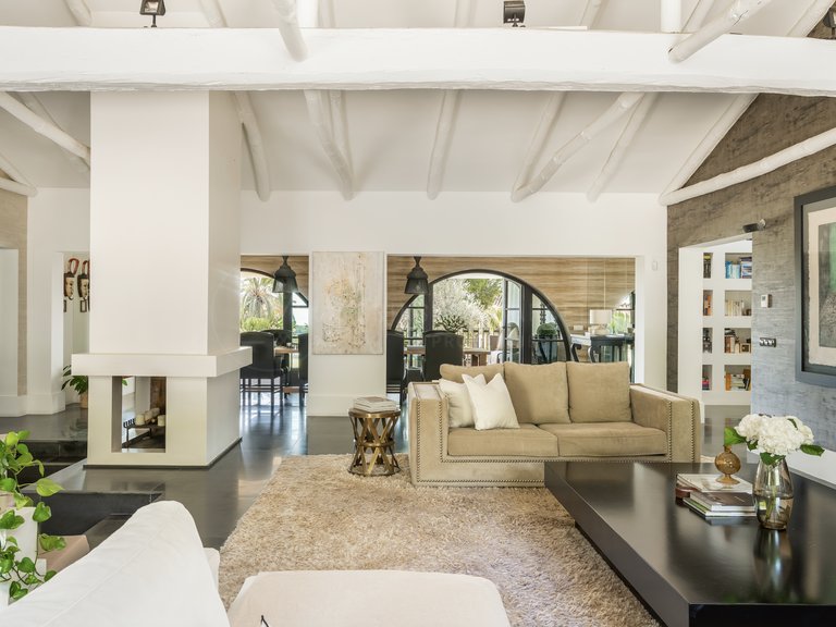 Apartment for Sale  in Benahavis, Malaga 9