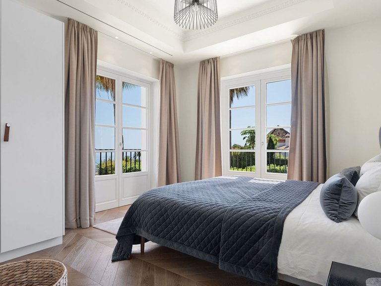 Apartment for Sale  in Marbella, Malaga 27