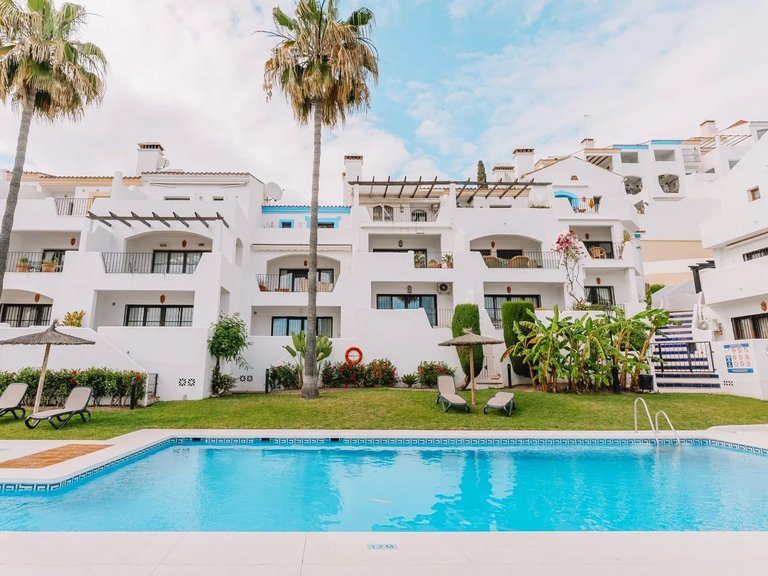 Apartment for Sale  in Benahavis, Malaga 34