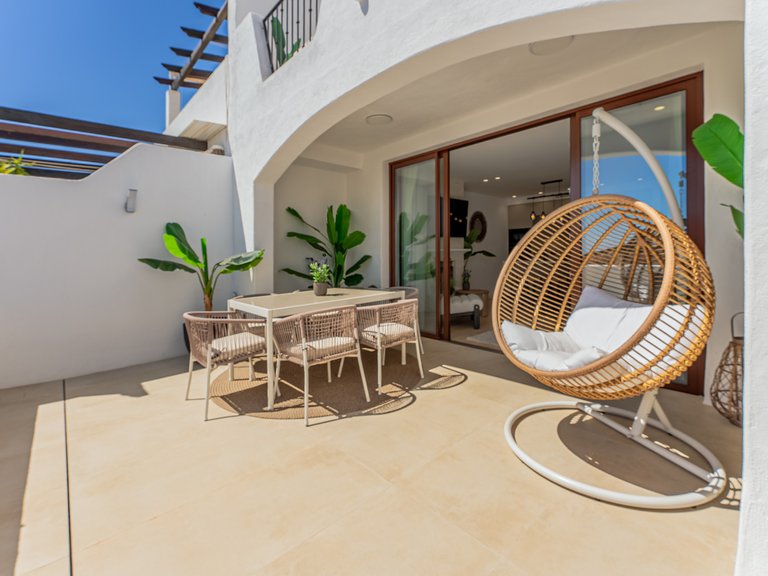 Apartment for Sale  in Benahavis, Malaga 3