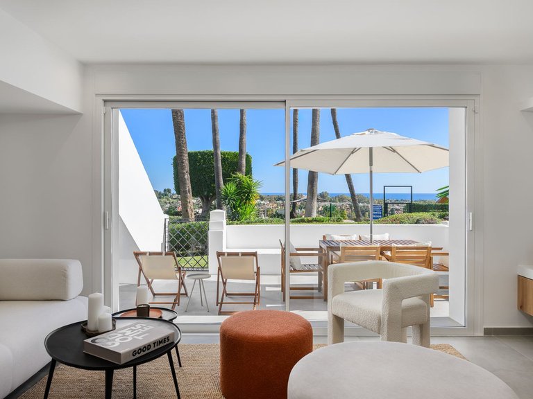 Apartment for Sale  in Estepona, Malaga 3