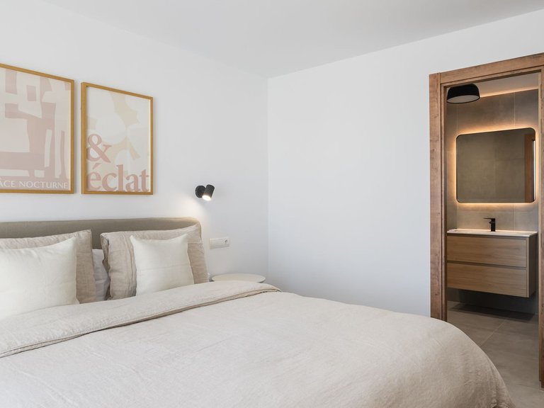 Apartment for Sale  in Estepona, Malaga 19