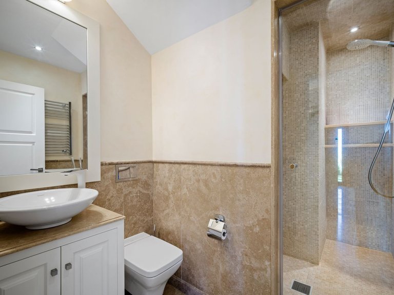 Apartment for Sale  in Estepona, Malaga 24
