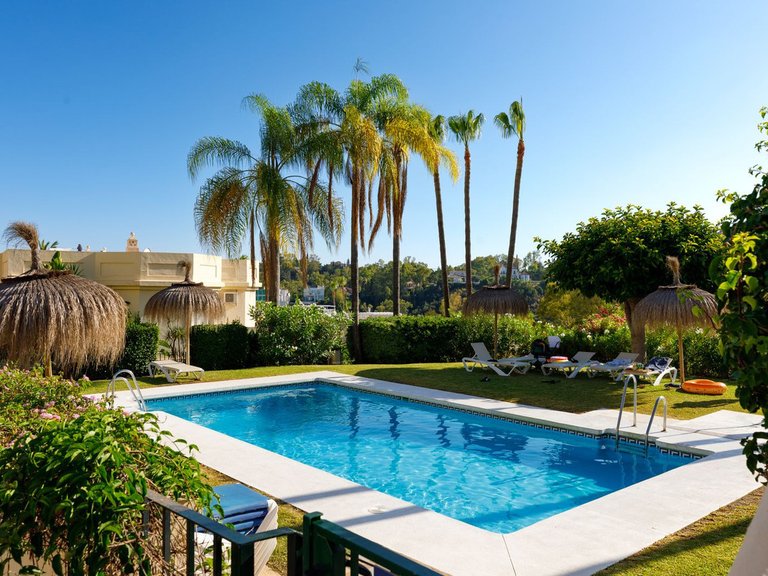 Apartment for Sale  in Benahavis, Malaga 36
