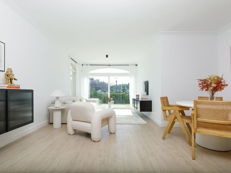 Apartment for Sale  in Benahavis, Malaga 4