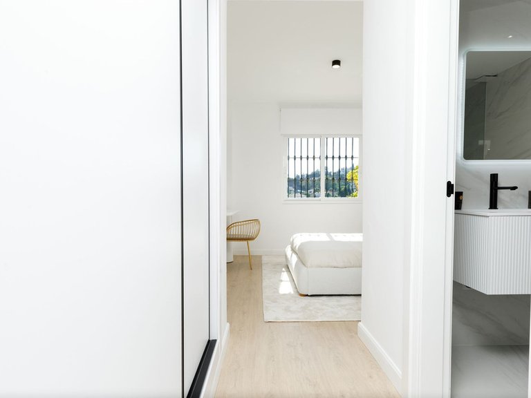 Apartment for Sale  in Benahavis, Malaga 16