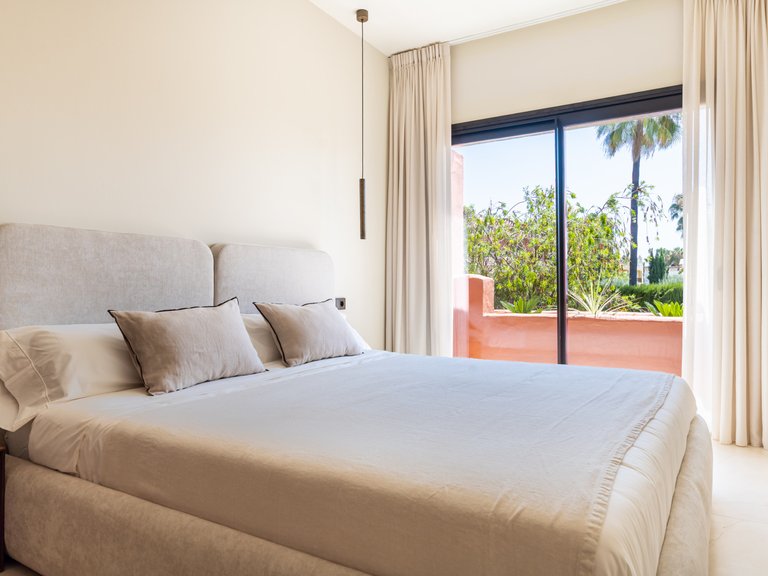 Apartment for Sale  in Marbella, Malaga 18