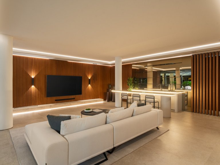 Apartment for Sale  in Benahavis, Malaga 26