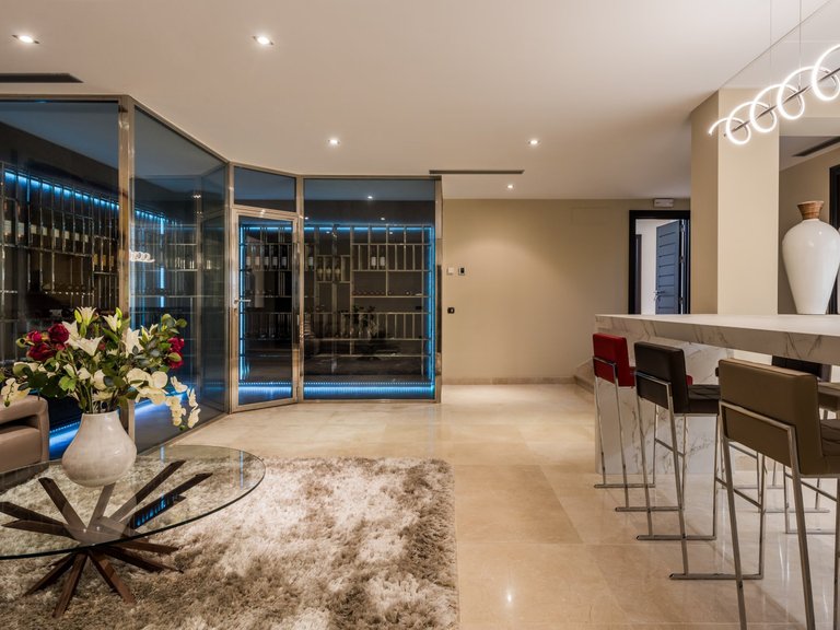 Apartment for Sale  in Benahavis, Malaga 24