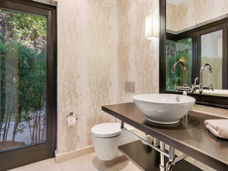 Apartment for Sale  in Benahavis, Malaga 23