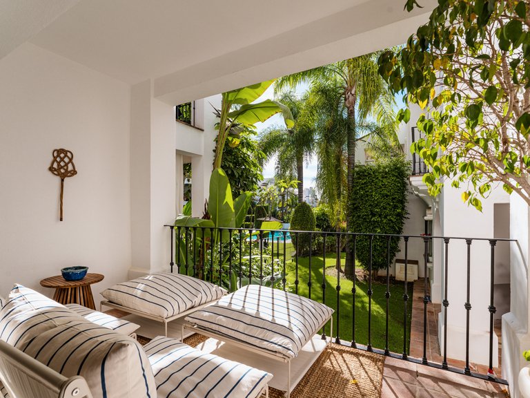 Apartment for Sale  in Marbella, Malaga 12
