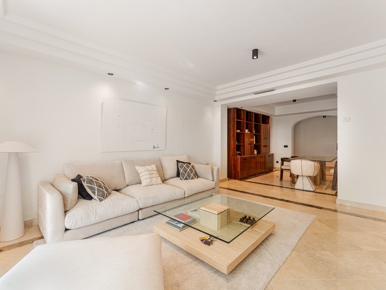 Apartment for Sale  in Marbella, Malaga 3