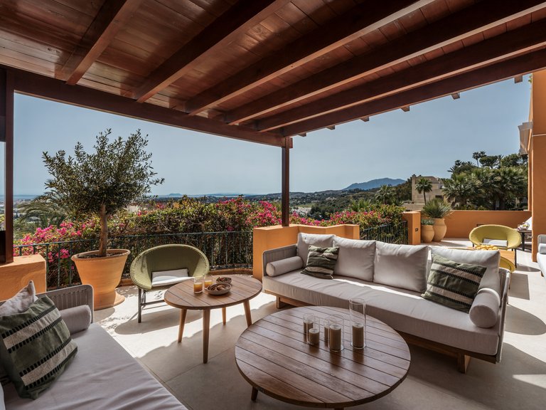 Apartment for Sale  in Marbella, Malaga 2