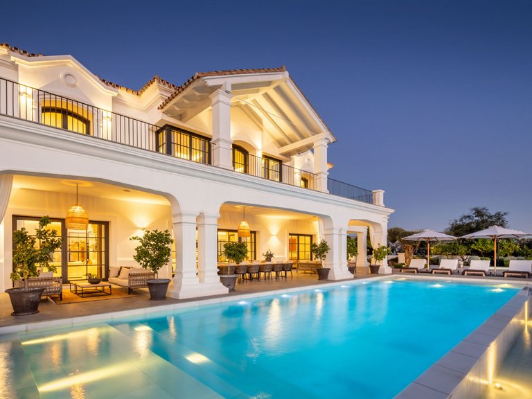 Apartment for Sale  in Benahavis, Malaga 45