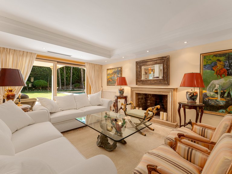 Apartment for Sale  in Marbella, Malaga 6