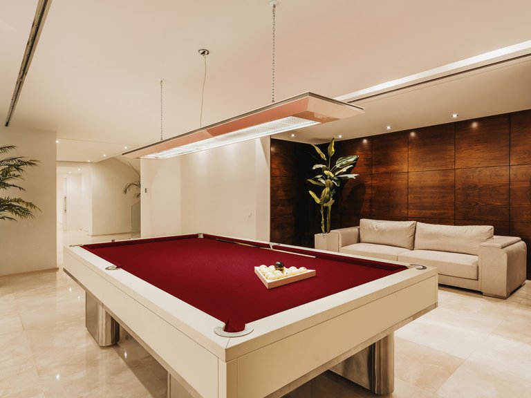 Apartment for Sale  in Marbella, Malaga 17
