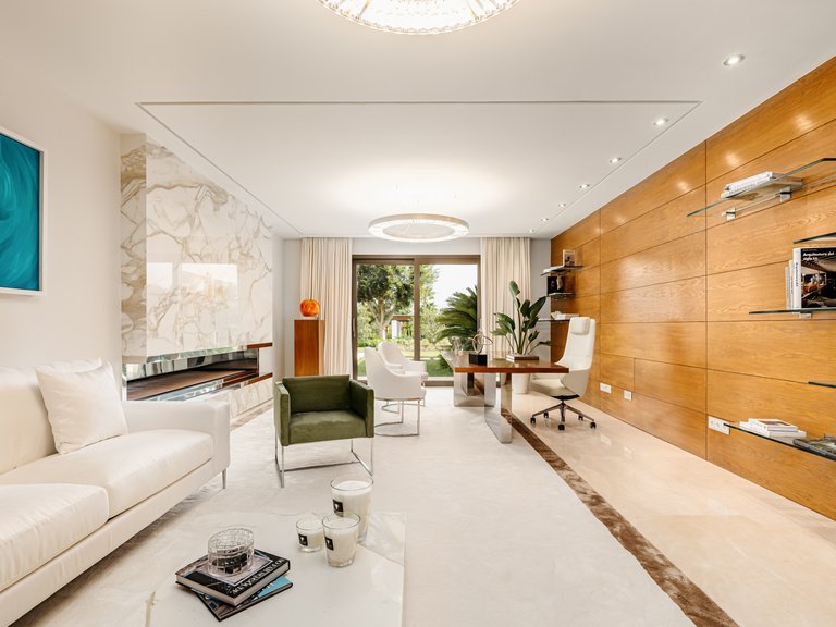 Apartment for Sale  in Marbella, Malaga 10