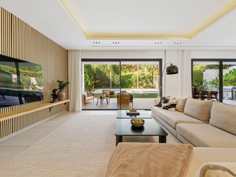 Apartment for Sale  in Marbella, Malaga 6
