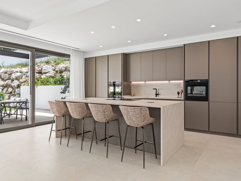 Apartment for Sale  in Benahavis, Malaga 10