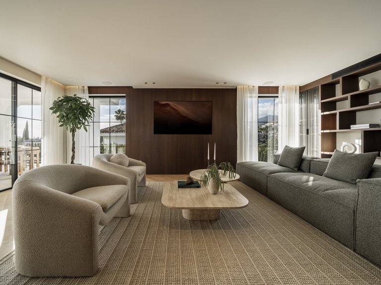 Apartment for Sale  in Marbella, Malaga 8