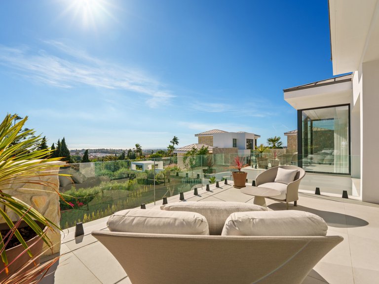Apartment for Sale  in Benahavis, Malaga 20