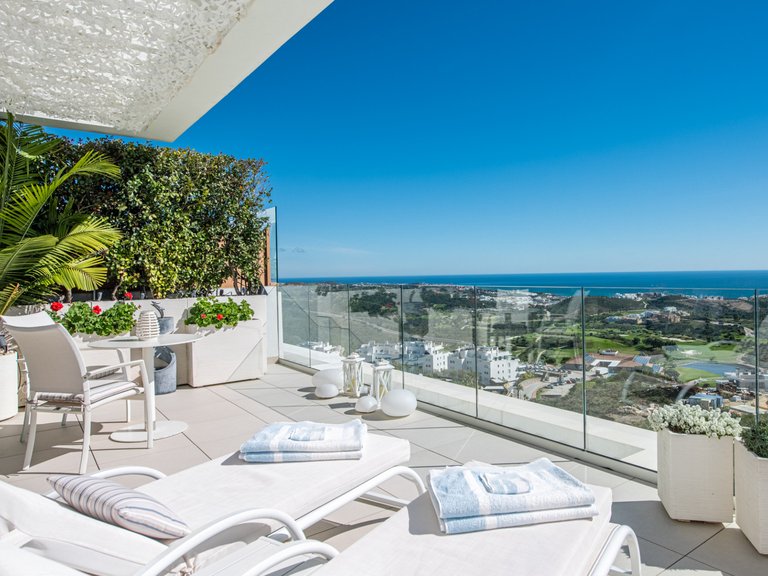 Apartment for Sale  in Mijas Costa, Malaga 1