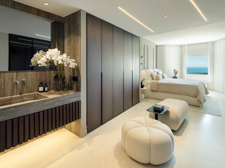 Apartment for Sale  in Marbella, Malaga 17