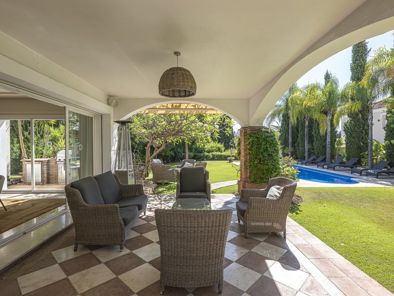 Apartment for Sale  in Benahavis, Malaga 3