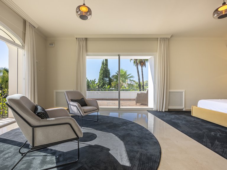 Apartment for Sale  in Benahavis, Malaga 17