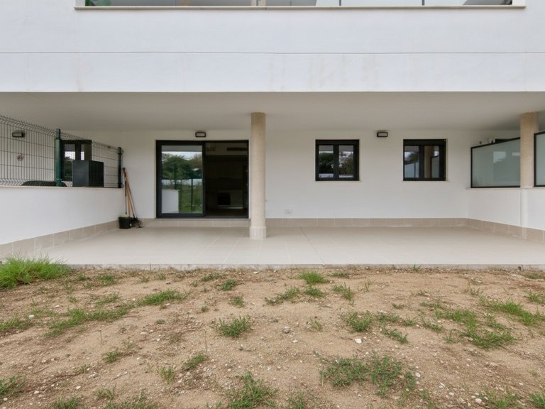 Apartment for Sale  in Estepona, Malaga 4