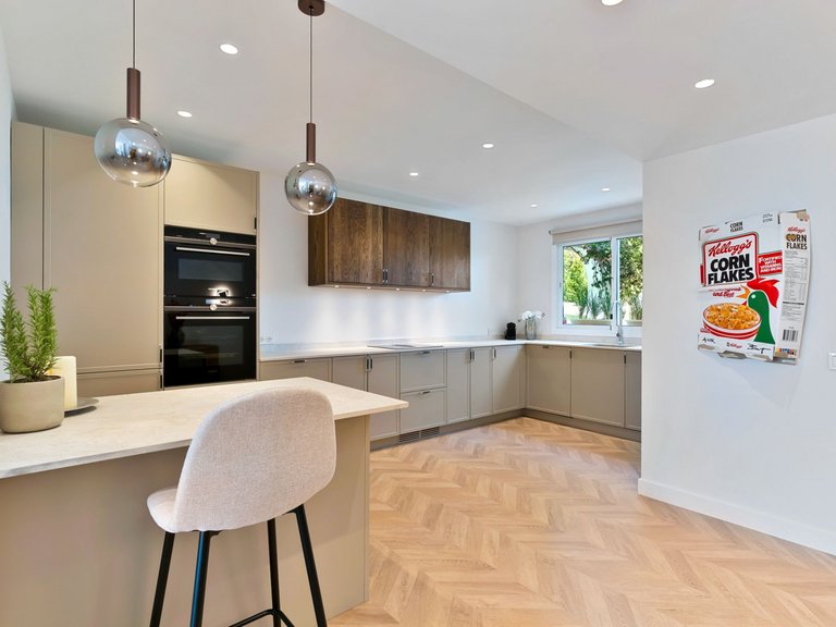 Apartment for Sale  in Marbella, Malaga 3