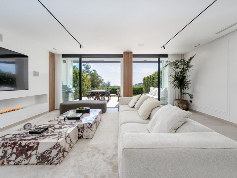 Apartment for Sale  in Benahavis, Malaga 2