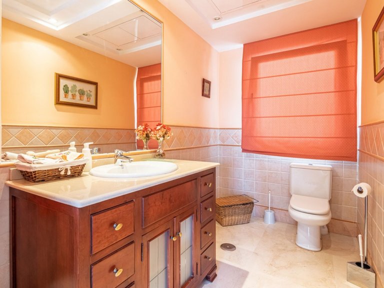 Apartment for Sale  in Benahavis, Malaga 23