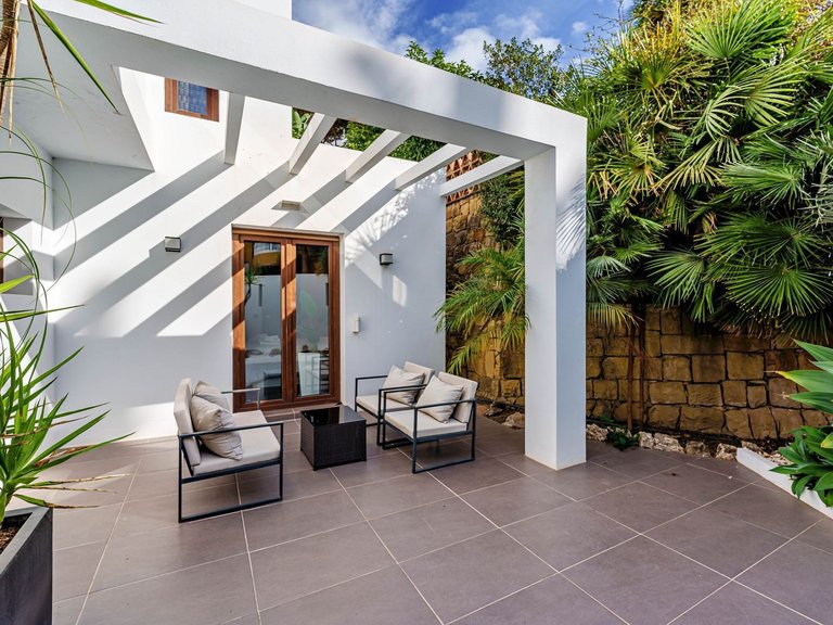 Apartment for Sale  in Marbella, Malaga 37