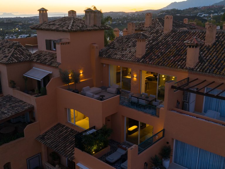 Apartment for Sale  in Marbella, Malaga 37
