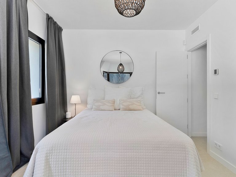 Apartment for Sale  in Marbella, Malaga 26