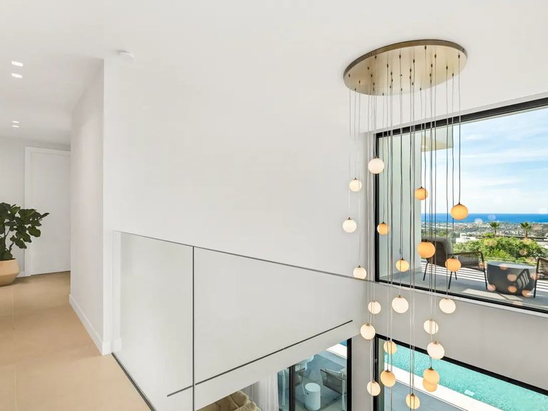 Apartment for Sale  in Benahavis, Malaga 12