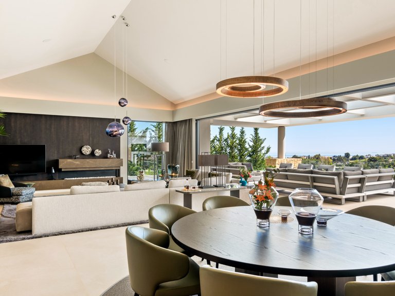 Apartment for Sale  in Benahavis, Malaga 14