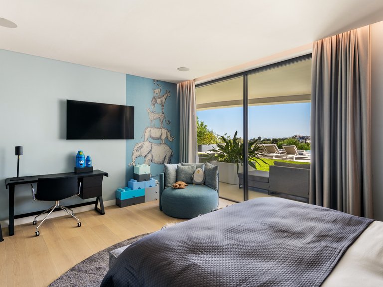 Apartment for Sale  in Benahavis, Malaga 33