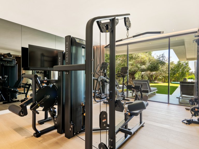 Apartment for Sale  in Benahavis, Malaga 28