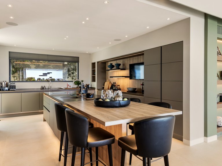 Apartment for Sale  in Benahavis, Malaga 19