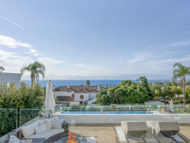 Apartment for Sale  in Marbella, Malaga 16