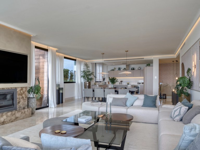 Apartment for Sale  in Marbella, Malaga 4