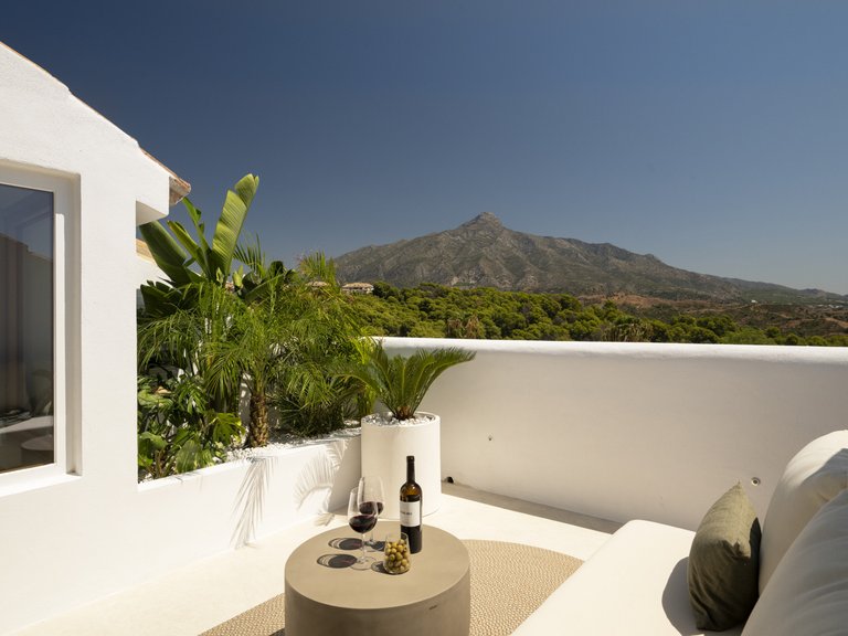 Apartment for Sale  in Marbella, Malaga 18