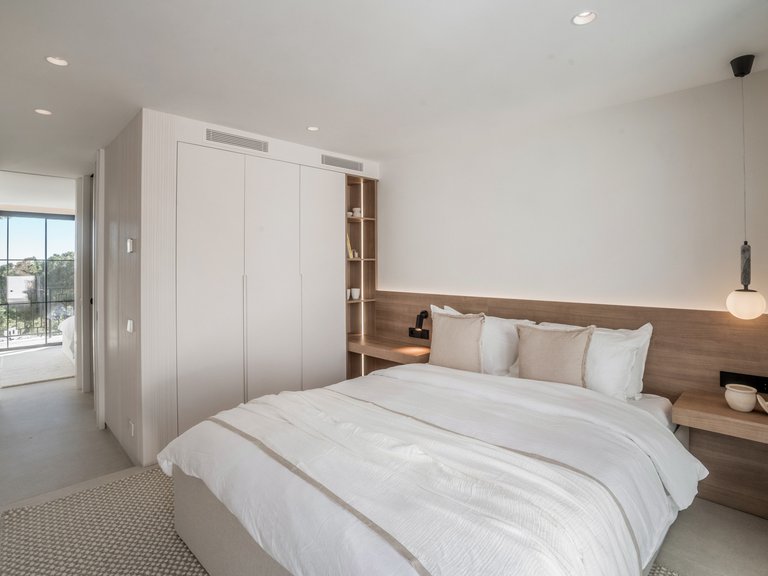 Apartment for Sale  in Marbella, Malaga 20