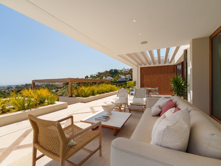 Apartment for Sale  in Benahavis, Malaga 4