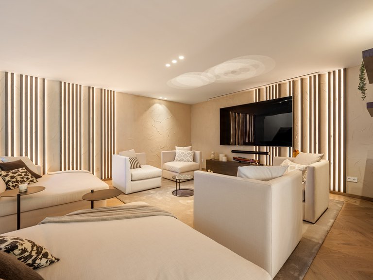 Apartment for Sale  in Benahavis, Malaga 30