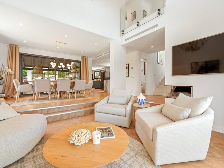 Apartment for Sale  in Marbella, Malaga 8