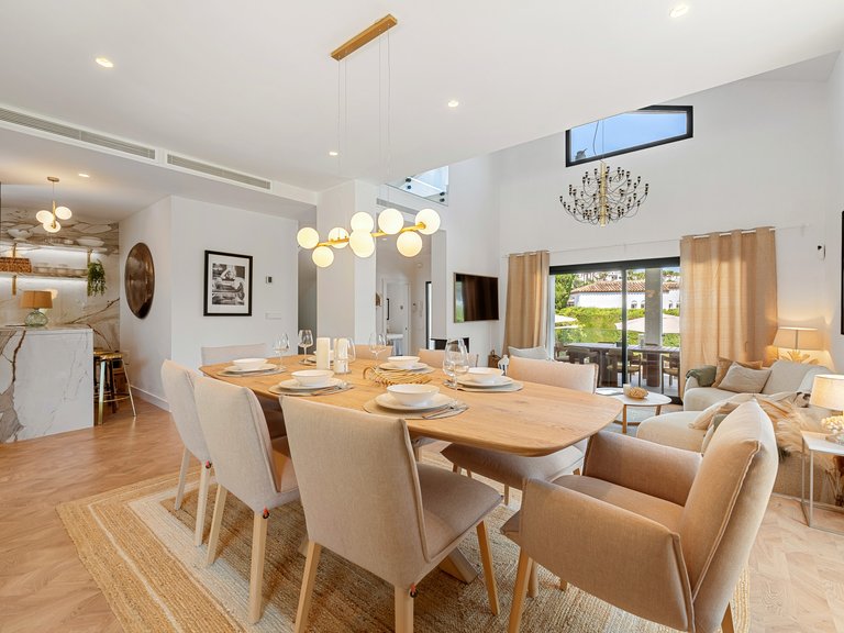 Apartment for Sale  in Marbella, Malaga 9